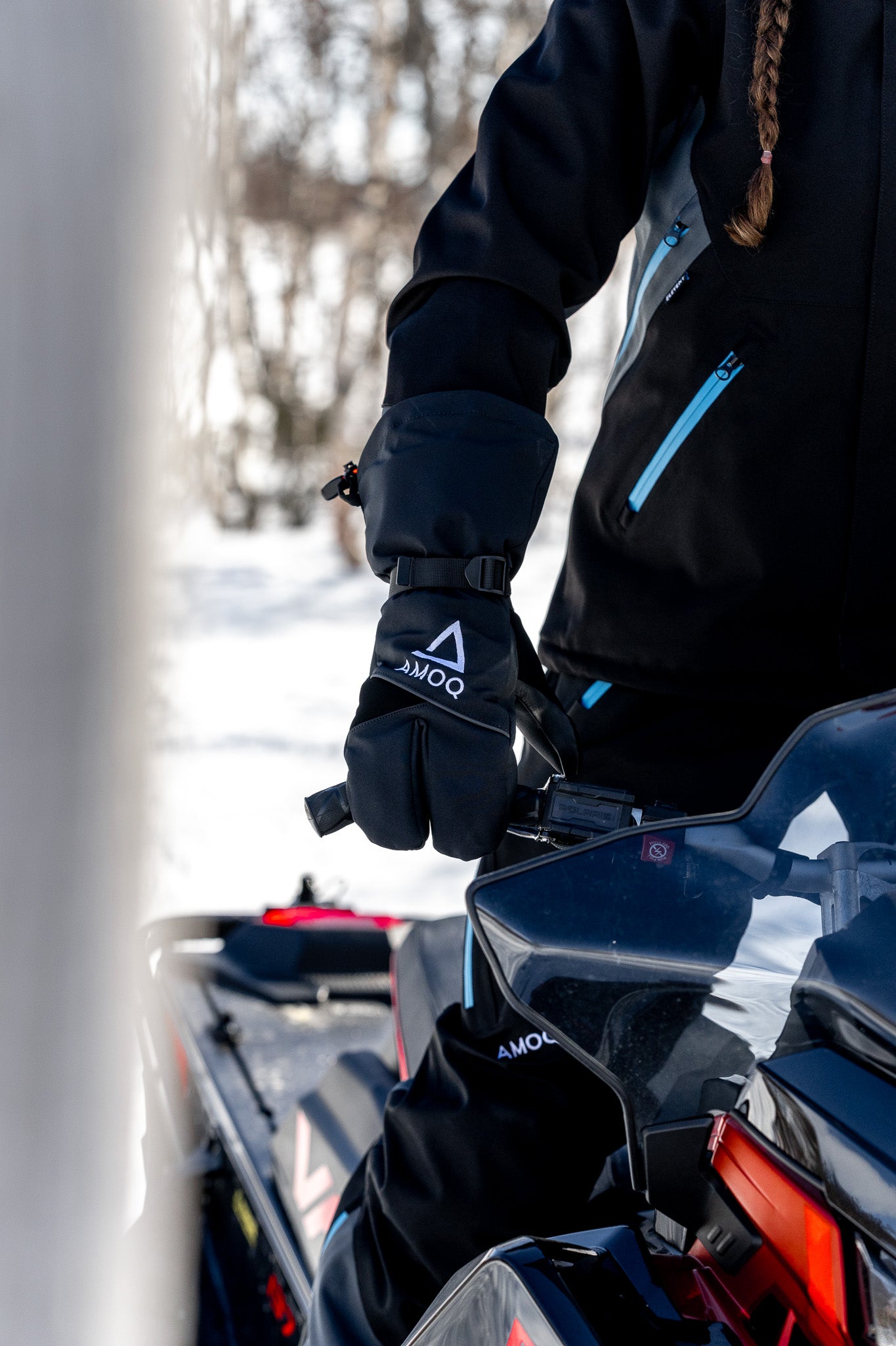 AMOQ Astral V2 Gloves Black