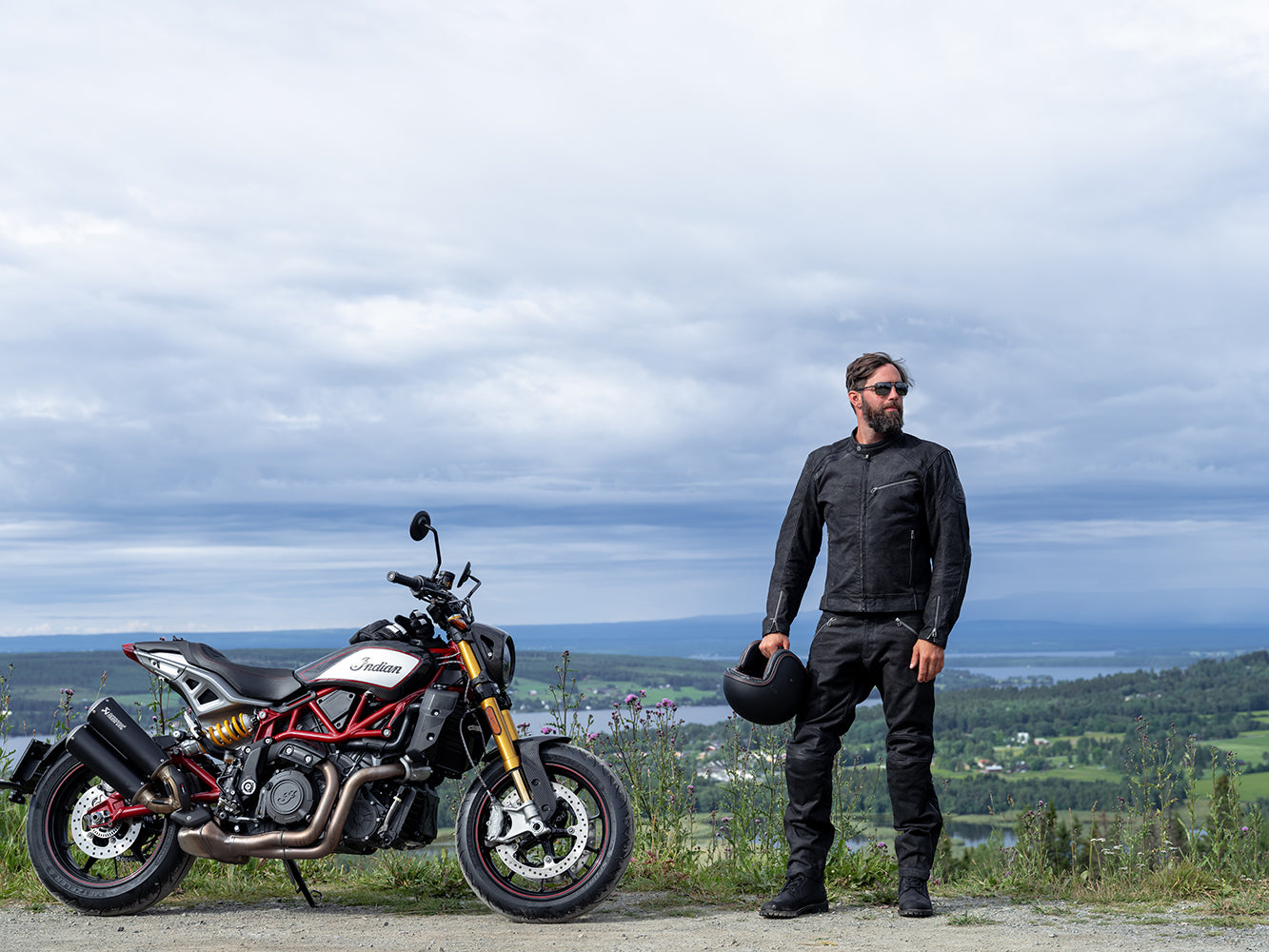 Halvarssons Leather Jacket Sandtorp Black