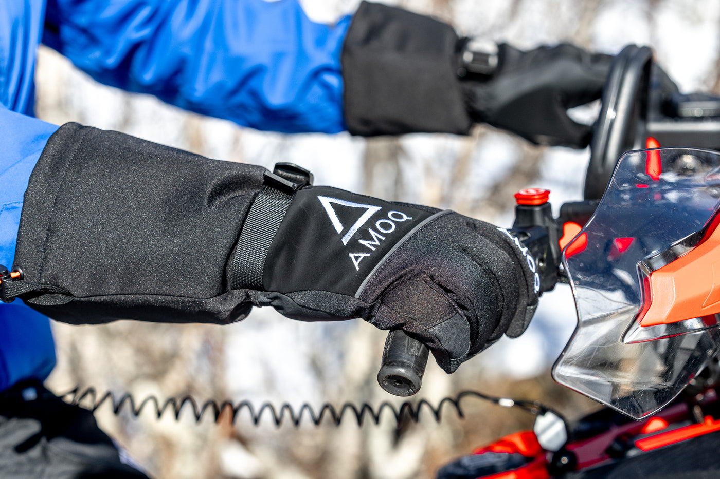 AMOQ Nova V2 Gloves Black