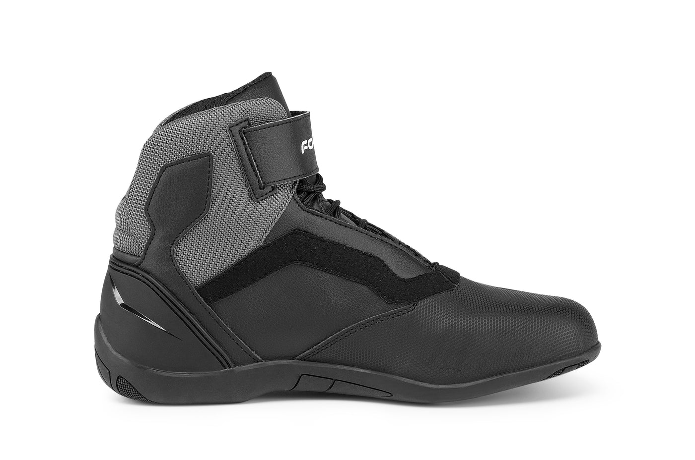 Forma Shoe Stinger Evo Dry WP Black
