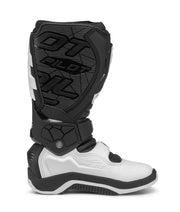 Forma Boot Pilot Black/White